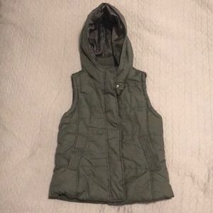 Green I. Moda Hoodie Winter Vest